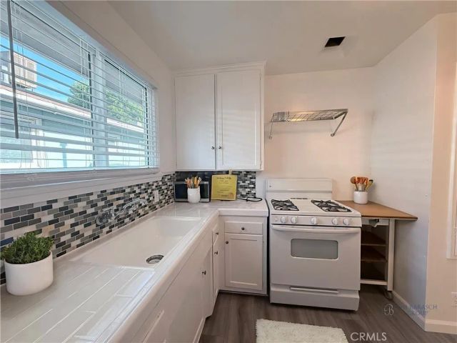 504 N Hollywood, Burbank, CA 91505