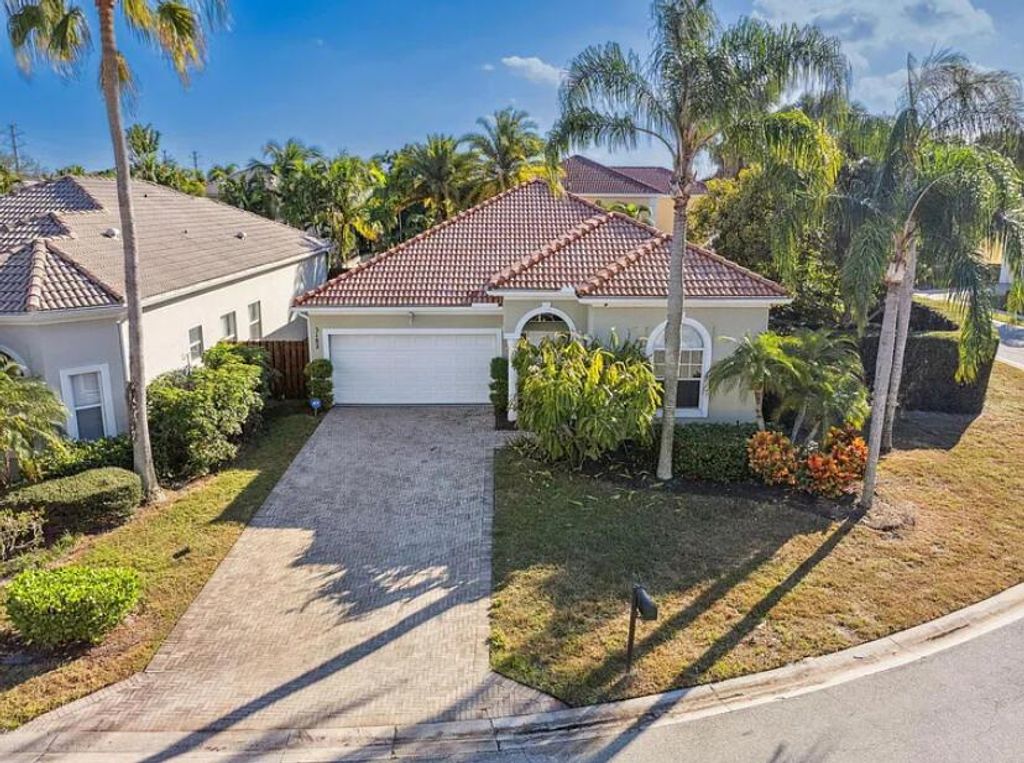 3182 EL CAMINO REAL, West Palm Beach, FL 33409
