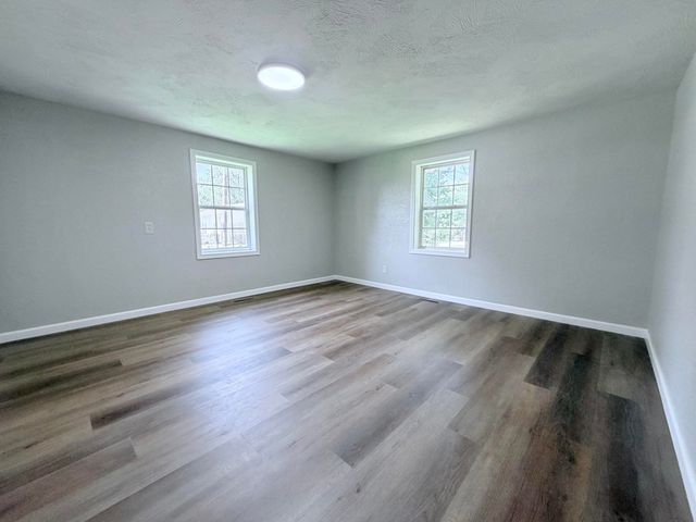 407 W Brown Street, Clever, MO 65631