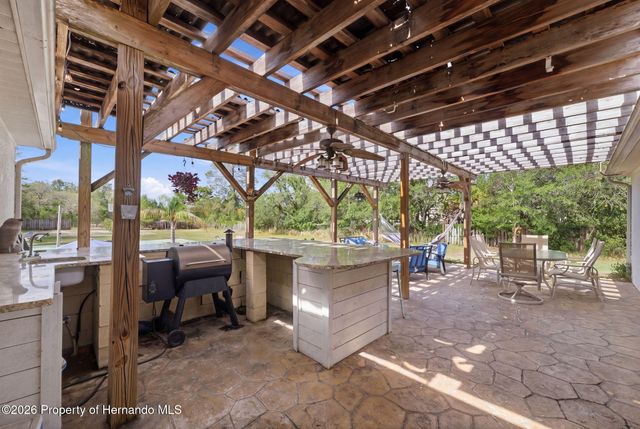 10260 Caracara Avenue, Weeki Wachee, FL 34613