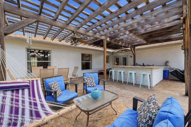 10260 Caracara Avenue, Weeki Wachee, FL 34613
