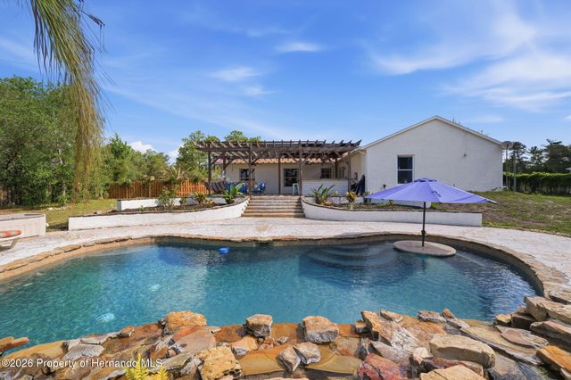 10260 Caracara Avenue, Weeki Wachee, FL 34613