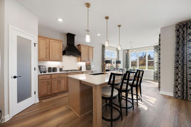 20181 Gothic Avenue, Lakeville, MN 55044