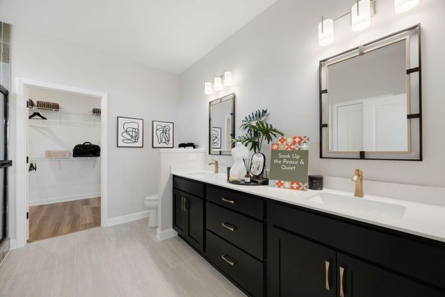 20181 Gothic Avenue, Lakeville, MN 55044