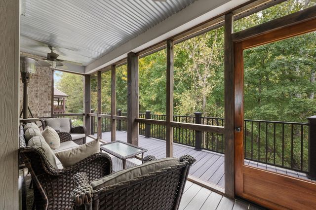 4212 Sheffield Ln, Greenbrier, TN 37073