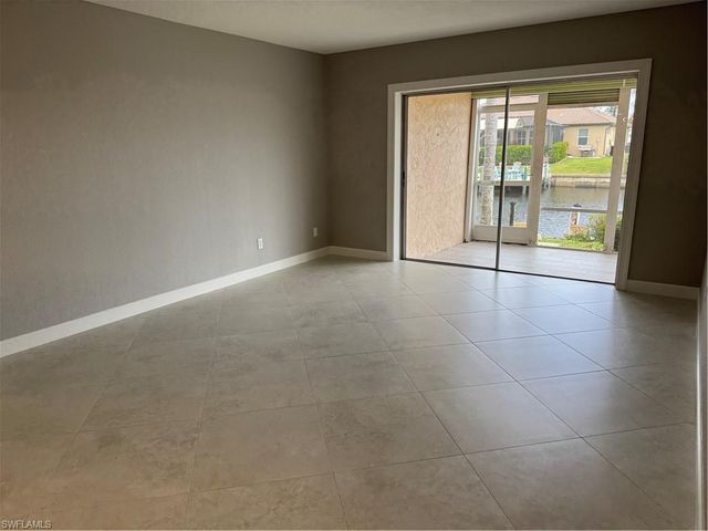 4543 SE 6th PL # 1D, Cape Coral, FL 33904