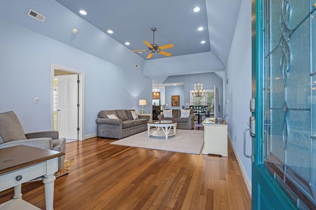 320 5th Ave. S, North Myrtle Beach, SC 29582