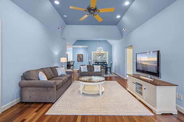 320 5th Ave. S, North Myrtle Beach, SC 29582