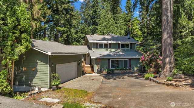 8941 170th Court NE, Redmond, WA 98052