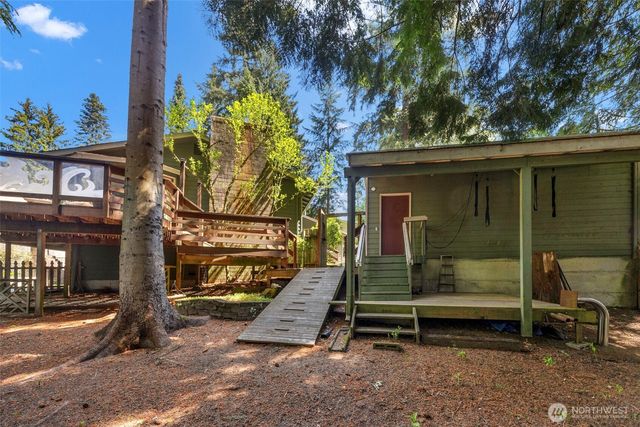 8941 170th Court NE, Redmond, WA 98052