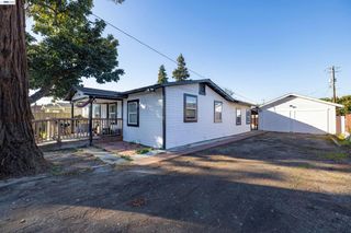 592 Willow Ave, Hayward, CA 94541