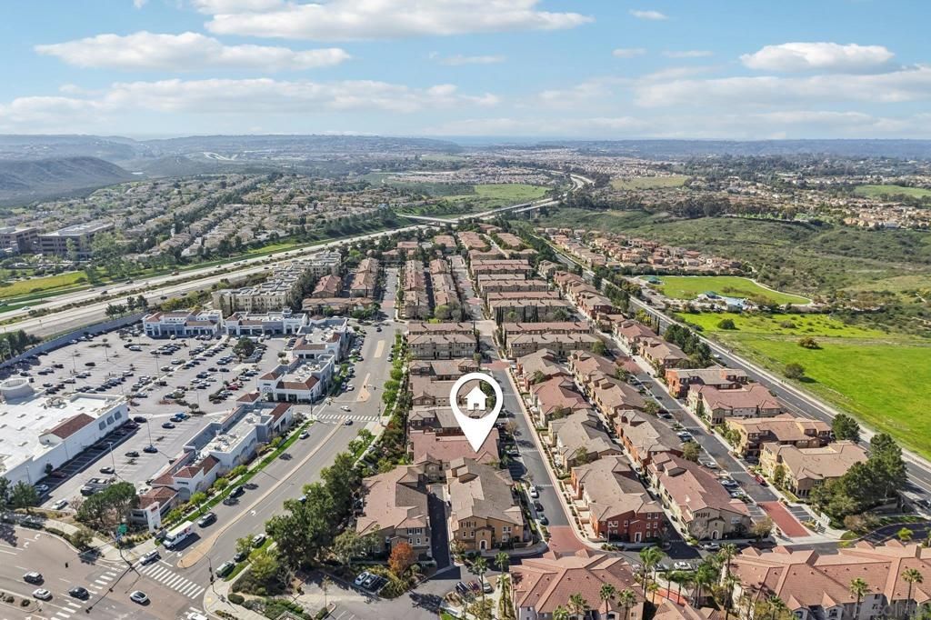 Image 35 of property listing at 7895 Via Montebello 1, San Diego, CA 92129