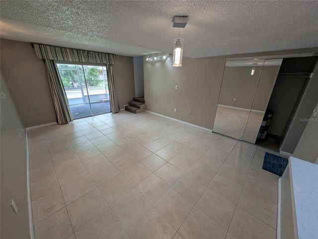2524 SE 15TH AVENUE B, Ocala, FL 34471