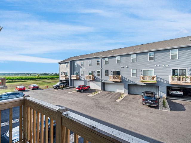 1533 Yosemite Way, Pingree Grove, IL 60140