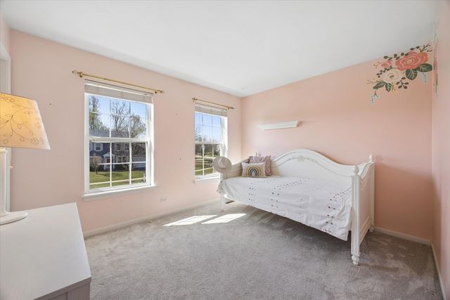 10468 LANSDALE Street, Huntley, IL 60142