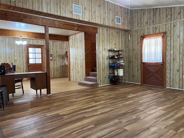 27306 RR 12, Dripping Springs, TX 78620