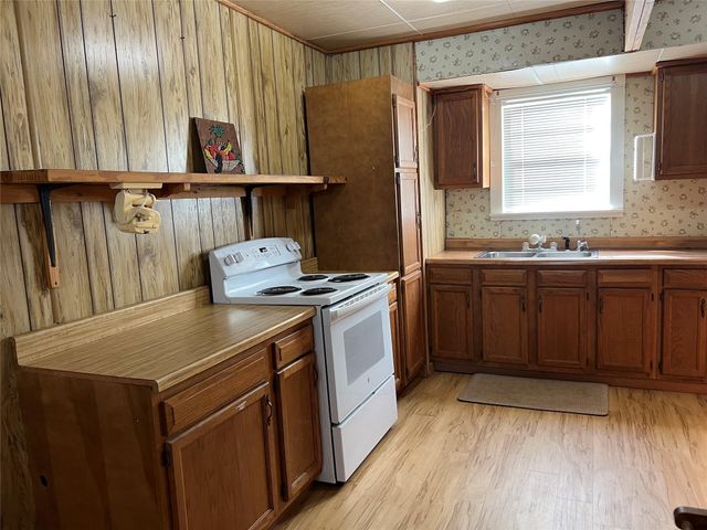 27306 RR 12, Dripping Springs, TX 78620