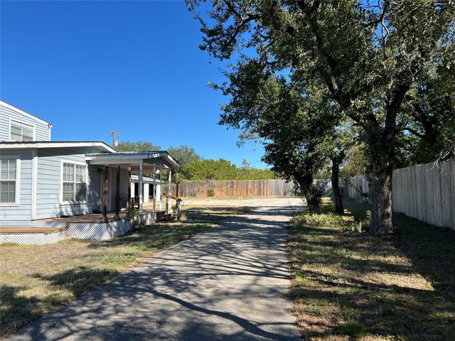 27306 RR 12, Dripping Springs, TX 78620