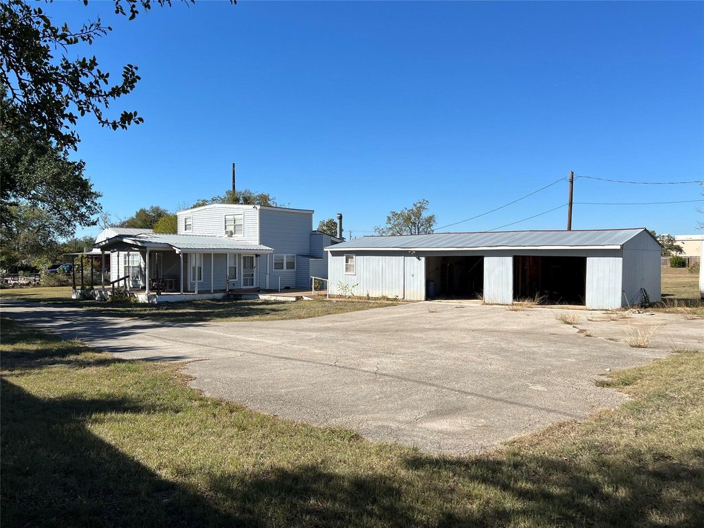 27306 RR 12, Dripping Springs, TX 78620