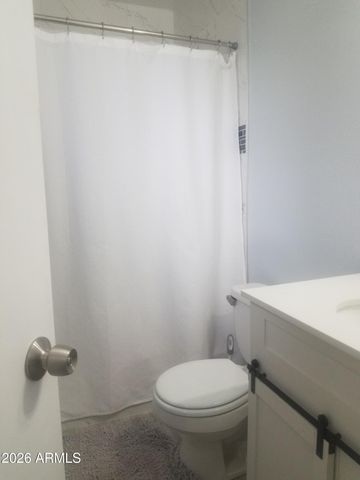 1040 E 7TH Avenue, Mesa, AZ 85204