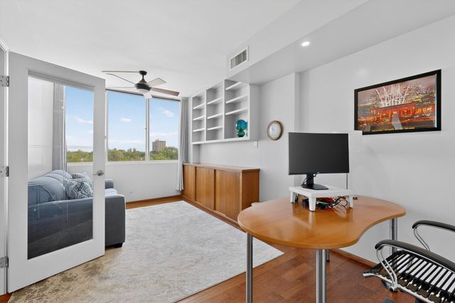 600 Alcalde Place SW 5A, Albuquerque, NM 87104