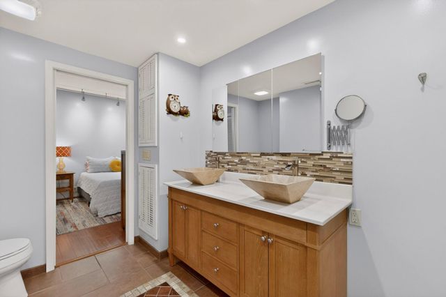 600 Alcalde Place SW 5A, Albuquerque, NM 87104