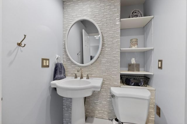 600 Alcalde Place SW 5A, Albuquerque, NM 87104