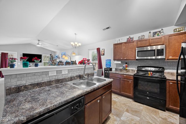 5425 Sessoms Way, Leland, NC 28451