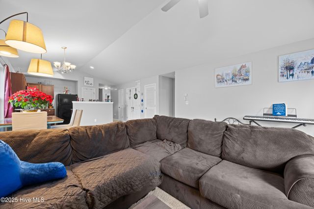 5425 Sessoms Way, Leland, NC 28451