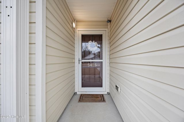 5425 Sessoms Way, Leland, NC 28451