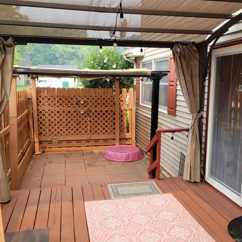 2612 Belknap Lane, Mishawaka, IN 46544
