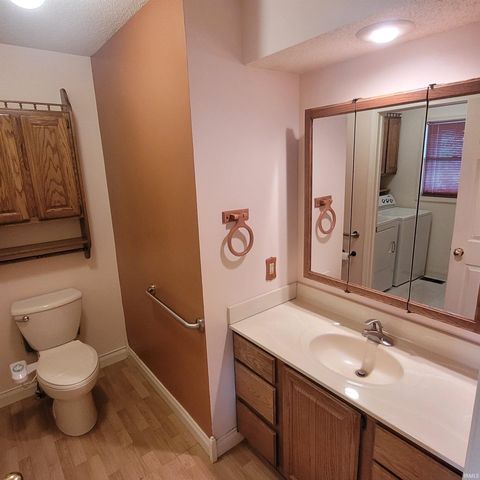 2612 Belknap Lane, Mishawaka, IN 46544