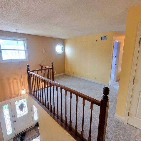 2612 Belknap Lane, Mishawaka, IN 46544