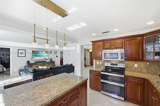 5531 NW 50th Way, Coconut Creek, FL 33073