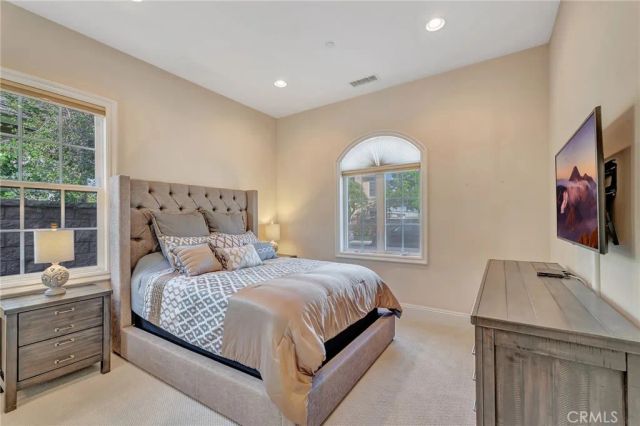 17441 Suffolk Lane, Huntington Beach, CA 92649