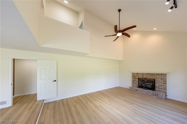 333 Danbury Lane, Richmond Heights, OH 44143