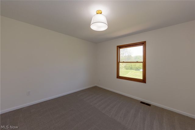 333 Danbury Lane, Richmond Heights, OH 44143