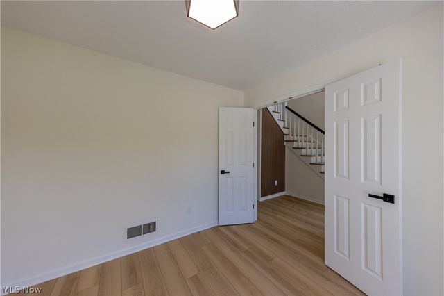 333 Danbury Lane, Richmond Heights, OH 44143