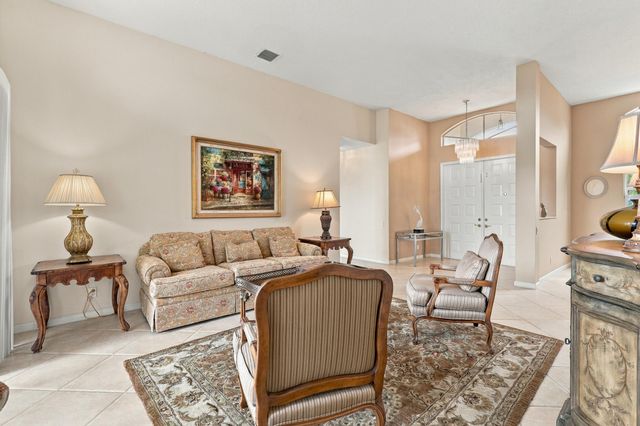 5399 Landon Circle, Boynton Beach, FL 33437