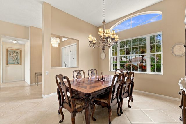 5399 Landon Circle, Boynton Beach, FL 33437