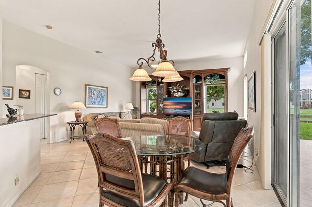 5399 Landon Circle, Boynton Beach, FL 33437