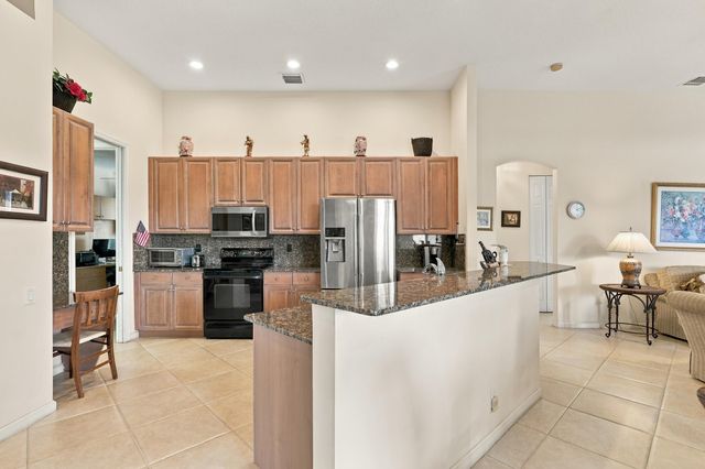 5399 Landon Circle, Boynton Beach, FL 33437