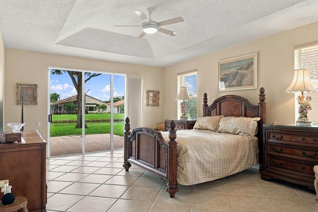 5399 Landon Circle, Boynton Beach, FL 33437
