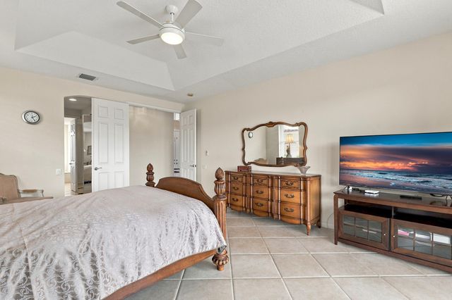 5399 Landon Circle, Boynton Beach, FL 33437
