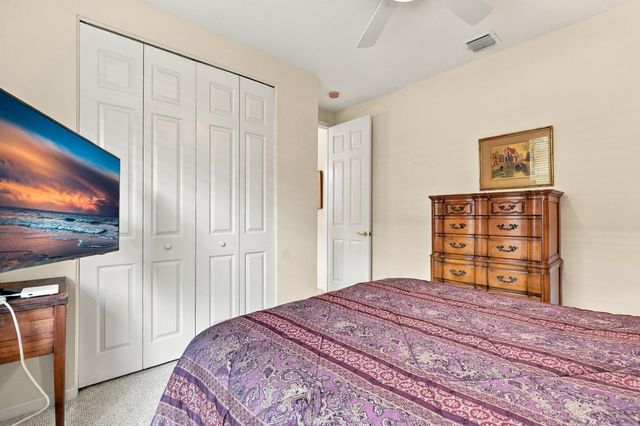 5399 Landon Circle, Boynton Beach, FL 33437
