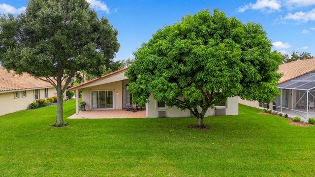 5399 Landon Circle, Boynton Beach, FL 33437