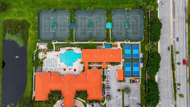 5399 Landon Circle, Boynton Beach, FL 33437