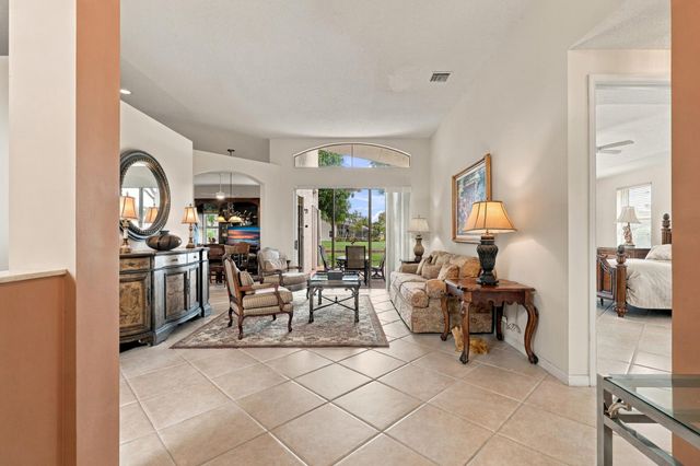 5399 Landon Circle, Boynton Beach, FL 33437