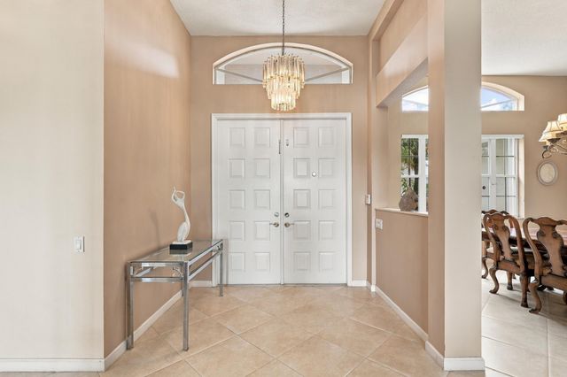 5399 Landon Circle, Boynton Beach, FL 33437