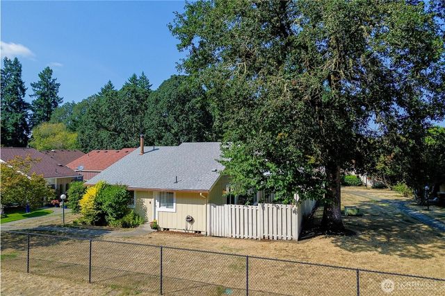 4936 Cottage Lane SE, Lacey, WA 98503